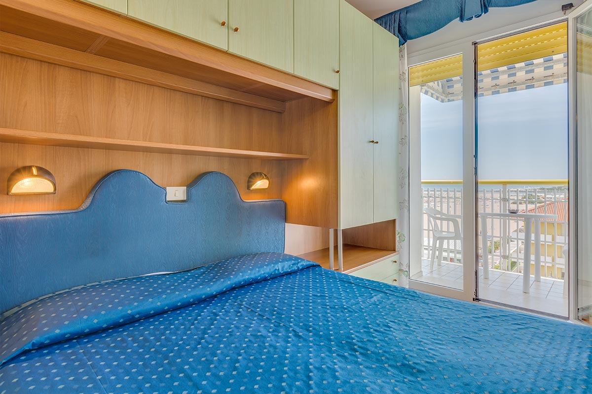 Elegance Family (PL)